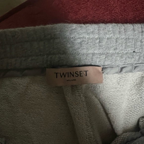 Grey Twinset sweats - Picture 2 of 2